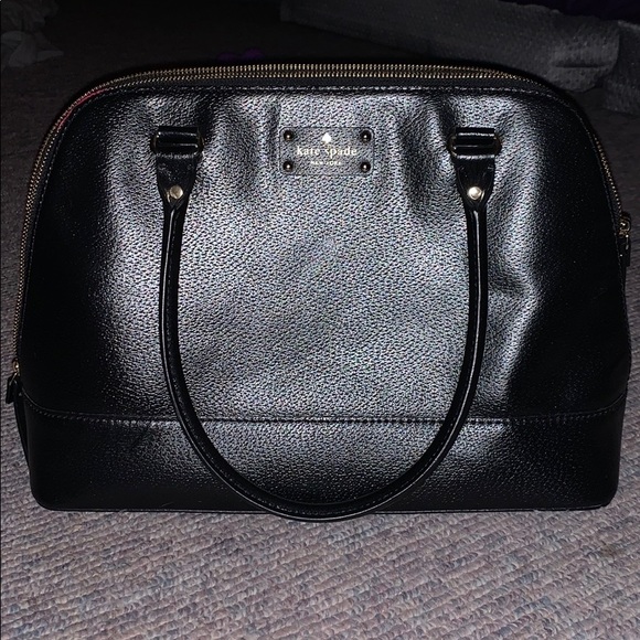 Kate Spade purse - Picture 1 of 3